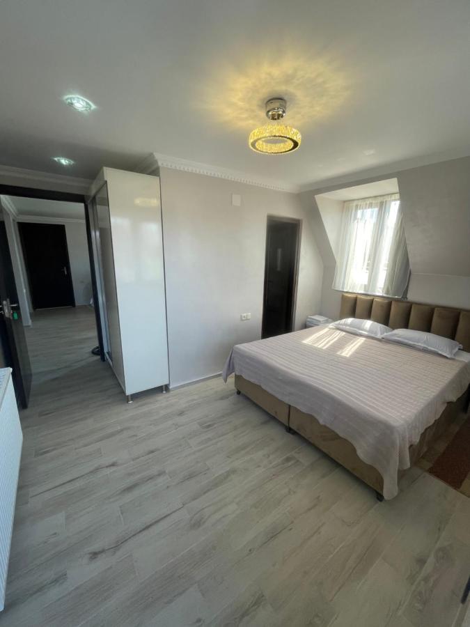 Hotel Chaika Koboeleti Buitenkant foto